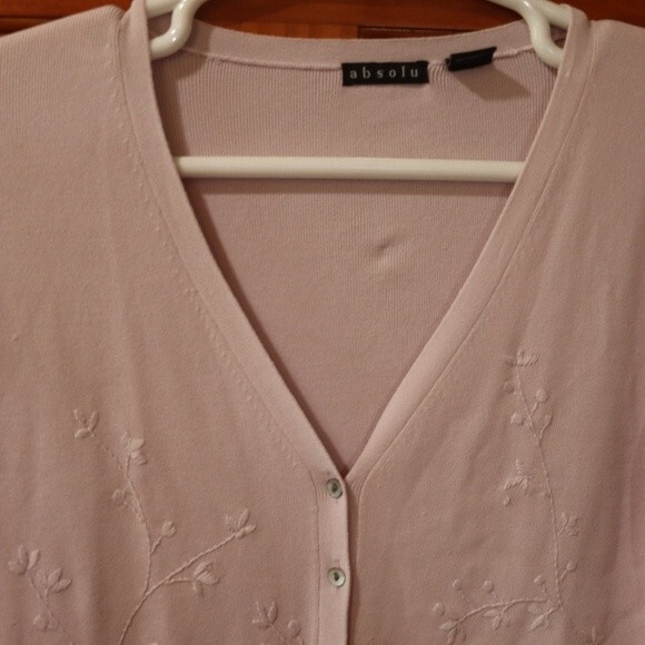 Absolu Pink Cardigan Embroidered Sweater Mother of Pearl Buttons LG - Picture 7 of 13